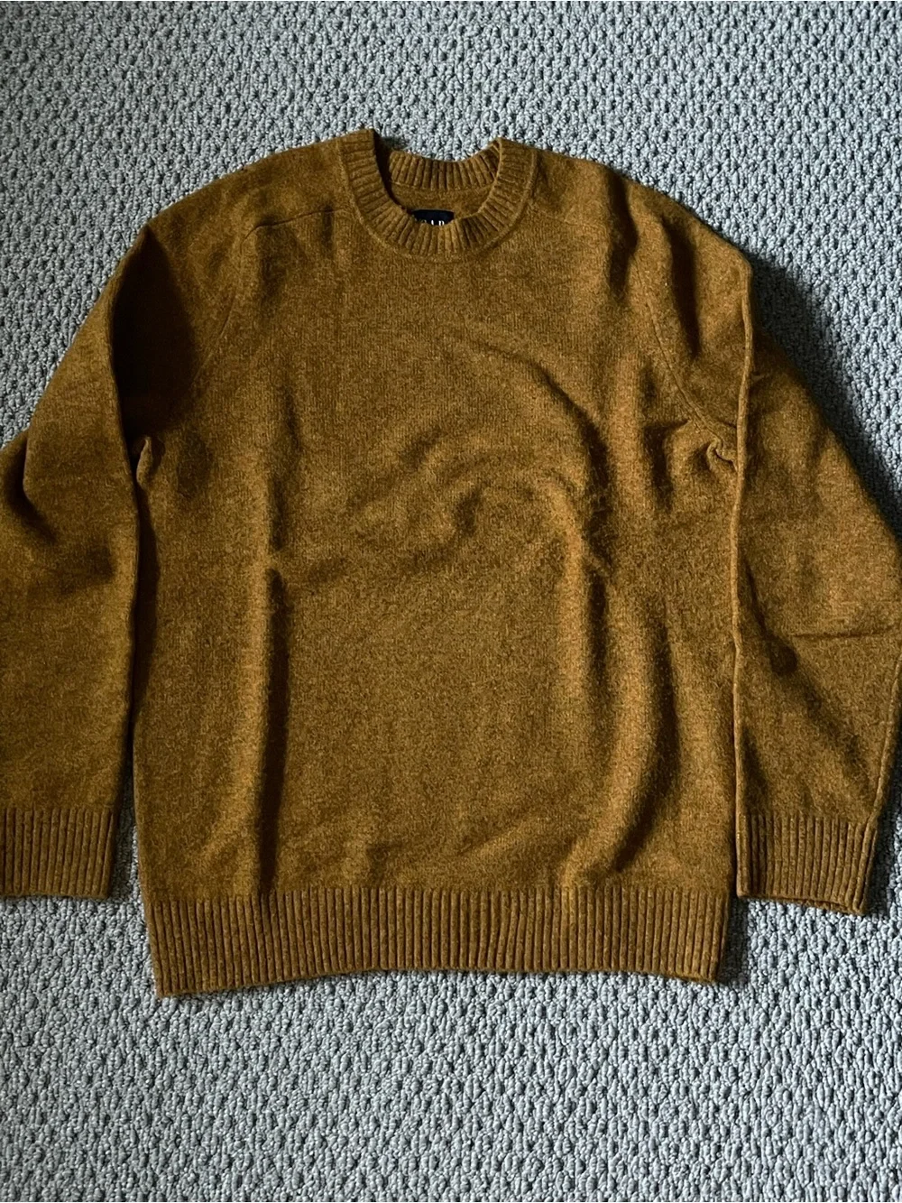GAP warm toned